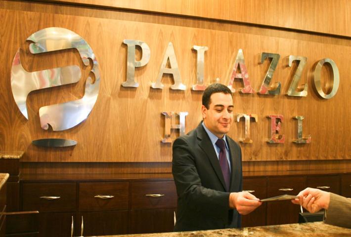 Palazzo Hotel Kuwait City Exteriör bild